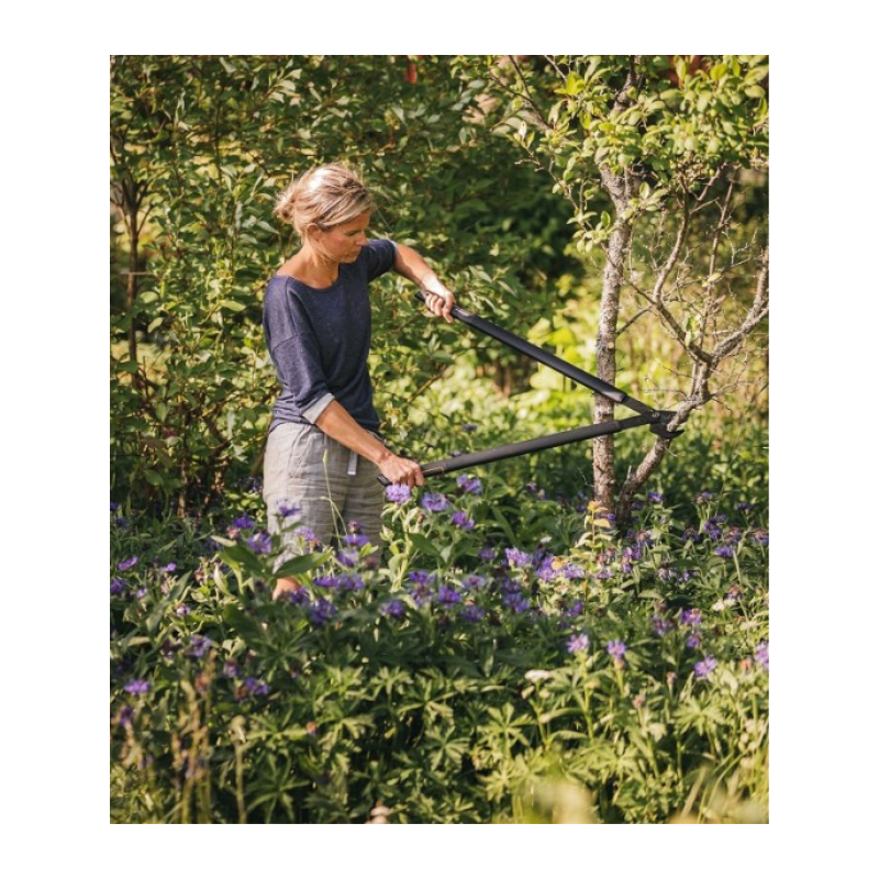 Сучкорез большой плоскостной Fiskars с загнутыми лезвиями SingleStep (L) L38 (1001426)
